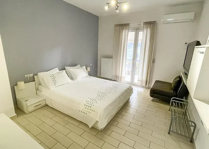 Seaside - Adults Only *